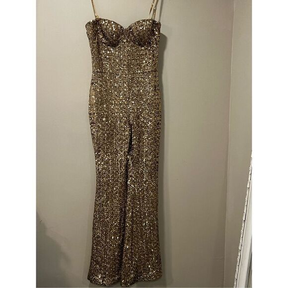 Nadine Merabi Women's Gold Sequin Sleeveless Lucinda Flare Jumpsuit Size 8 NWOT - Picture 6 of 13